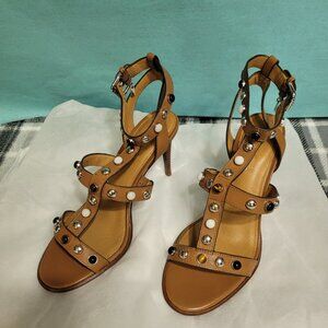 P2393-NWOT Gorgeous Coach Isabel Tan Studded Sandal Heels SZ 8